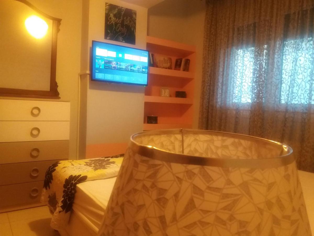 Apartment With Balcony And Parking Kavala Exterior foto